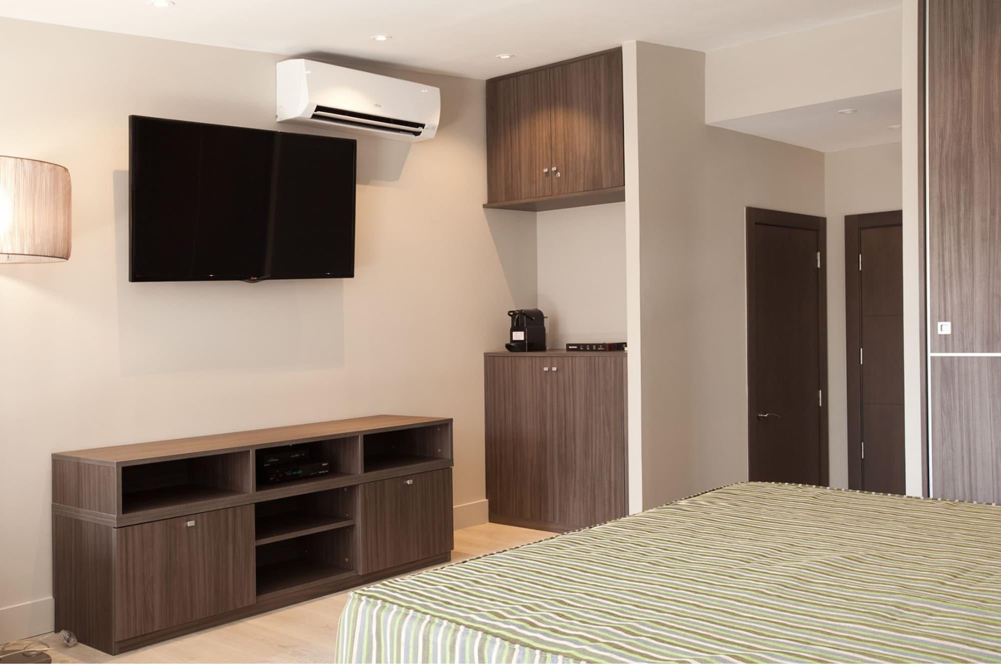 ดาเลีย รัมบลัส โฮเต็ล Hotel บาร์เซโลนา ภายนอก รูปภาพ