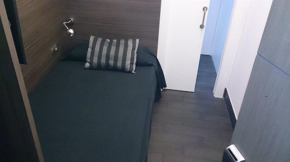 ดาเลีย รัมบลัส โฮเต็ล Hotel บาร์เซโลนา ภายนอก รูปภาพ